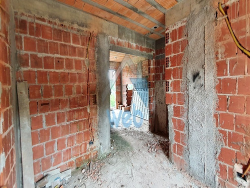 Imagem 11 de 30 de Sobrado Em Obra 3 Quartos Com Suíte, Quintal, Churrasqueira, 4 Vagas De Garagem No Bairro Alto. - Ca02092 - 70732578