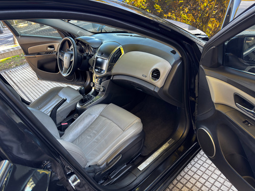 Chevrolet Cruze 1.8 Ltz Mt