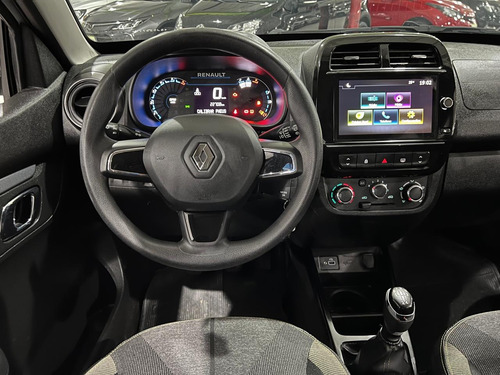 Renault Kwid 1.0 12V SCE FLEX OUTSIDER MANUAL