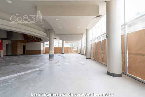 Renta - Local - Plaza Del Mueble - 2600 M2 - Piso 1