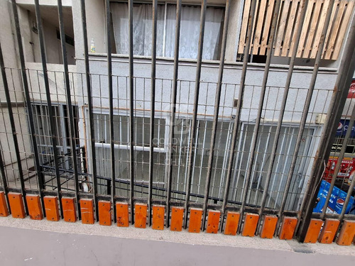 Excelente Local Comercial/bodega En Sector Norte