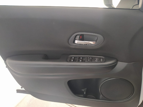 Imagen 8 de 12 de Honda Hr-v Ex Cvt