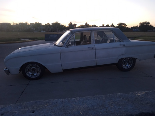 Ford Falcon 3.0 Standard
