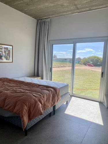 Casa En Alquiler Por Temporada De 4 Dormitorios En Pueblo Mio (ref: Bpv-8405)