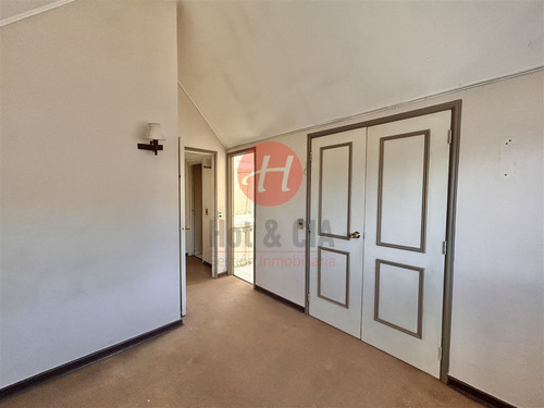 Casa En Venta De 3 Dorm. En Temuco