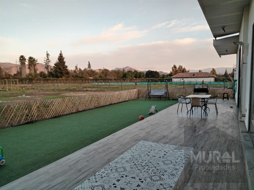 Casa En Arriendo De 3 Dorm. En Calera De Tango