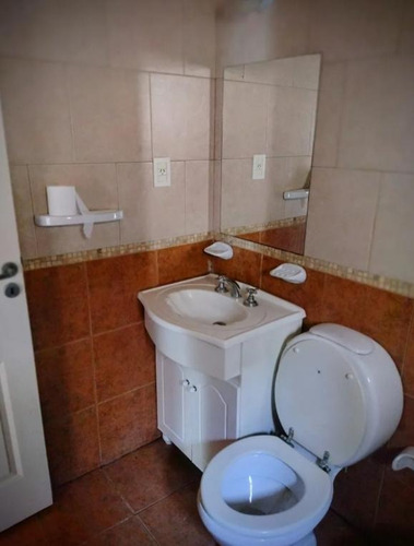 Imagen 6 de 7 de Ph Venta 1 Dormitorio 1 Baño 1 Cochera 1 Patio Y Lavadero 48 Mts2 Totales - Tandil