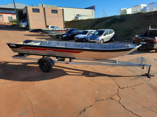 Imagem 7 de 9 de Carreta Barco Aluminio 6m 1,10 - 11