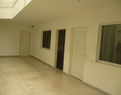 Imagen 17 de 30 de Oficinas En Alquiler Zona Centro Barquisimeto 22-16084 #m