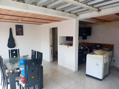 Imagen 7 de 20 de Venta De Casa Esquinera Rentable Cerca Al Parque Bella Vista Kennedy