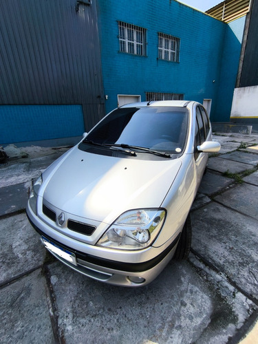 Renault Scenic 1.6 16v Expression Hi-flex 5p