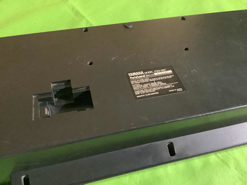 Teclado Yamaha Pss-380 No Sirve ( Para Piezas) (Usado)