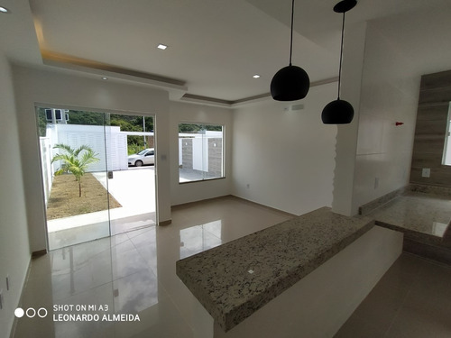 Imagem 6 de 14 de Casa Itaipuaçu 2 Quartos. Próximo Ao Centro Do Barroco. 672