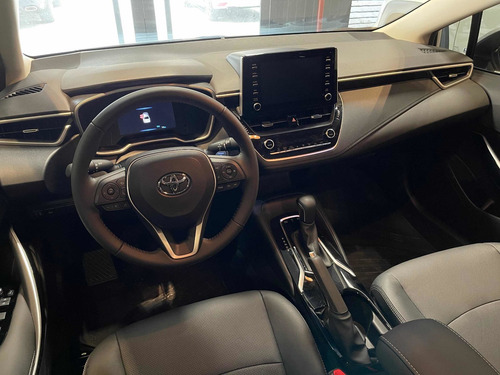 Toyota Corolla Hybrid Seg Cvt 2021 Cassano Automobili