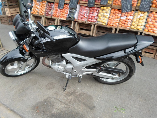 Imagen 3 de 7 de Honda Cbx250 Motos March