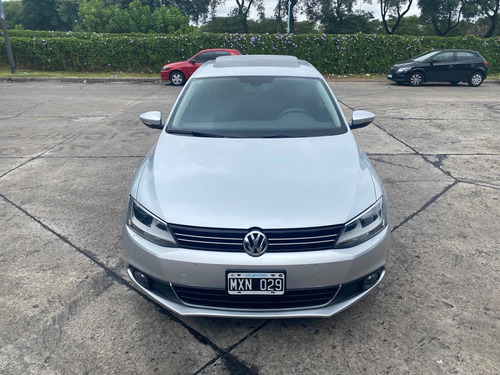 Volkswagen Vento 2.0 Sportline Tsi 200cv Dsg 2013