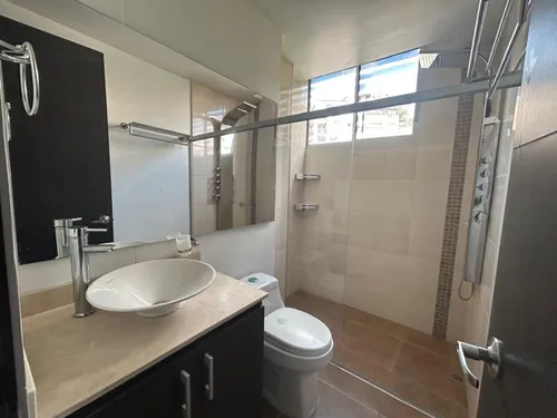 Apartamento En Venta En El Poblado. Cod V16957