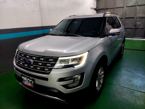 Ford Explorer  Limited 4x4 