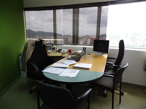 Excelente Oficina En Venta En Excelente Torre Ejecutiva Codigo 568069