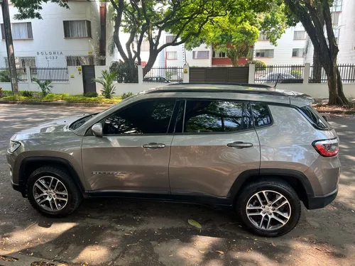 Jeep Compass 2.4 Sport 4x2