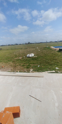 Imagen 12 de 14 de Casa En Venta Domselaar San Vicente A Terminar Oportunidad