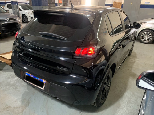 Peugeot 208 1.6 Style Tiptronic