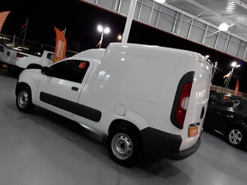 Imagem 6 de 9 de Fiat Fiorino 1.4 Mpi Furgão Hard Working 8v Flex 2p Manual