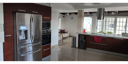 Quinta En Venta Parque El Retiro En San Antonio De Los Altos
