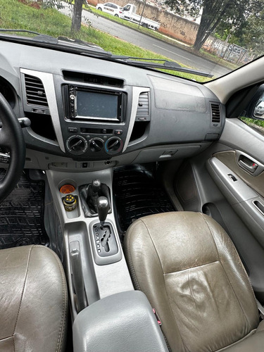 Toyota Hilux / CD4X4 SRV