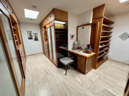 Céntrica Residencia En Venta- Rinconada Jacarandas