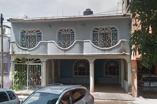 Casa En Venta En Calle Tabachin, Heriberto Kehoe Vicent, Villahermosa, Tabasco, Fv7-di