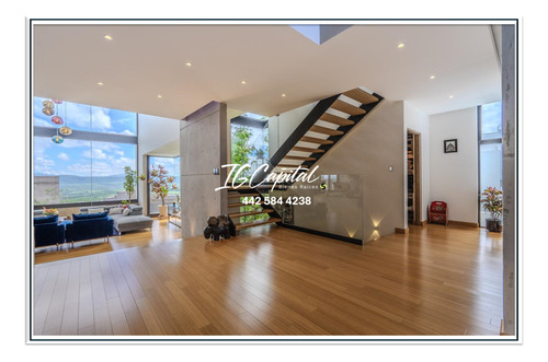 Residencia Con Cascada Y Alberca - Zibatá Qro.