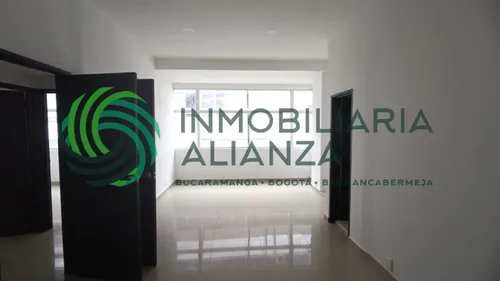 Oficina En Arriendo En Sector Comercial. Cod A13593