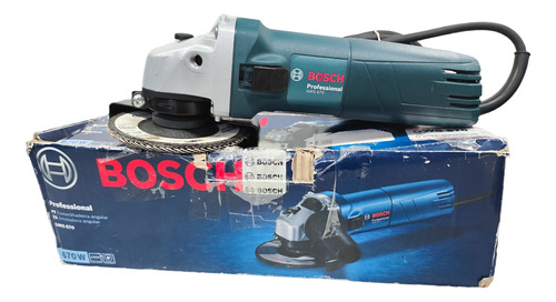 Esmeriladora Angular Bosch Professional Gws 670 