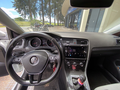Autos Volkswagen Golf Confortline 1.4 Tsi 2018 Ford Citroen