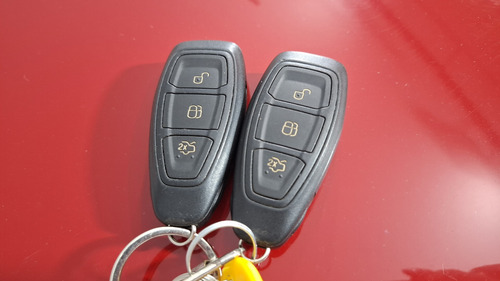 Ford Focus III 2.0 TITANIUM POWERSHIFT