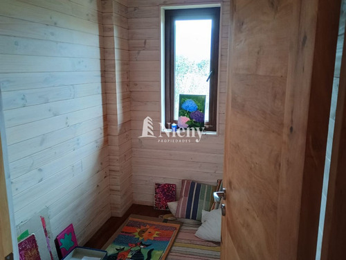 Casa En Venta Comodoro , Limache