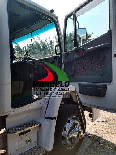 Imagem 4 de 15 de Mercedes-benz 1318
