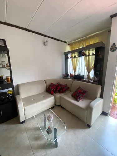 Vendo Casa En El Limonar