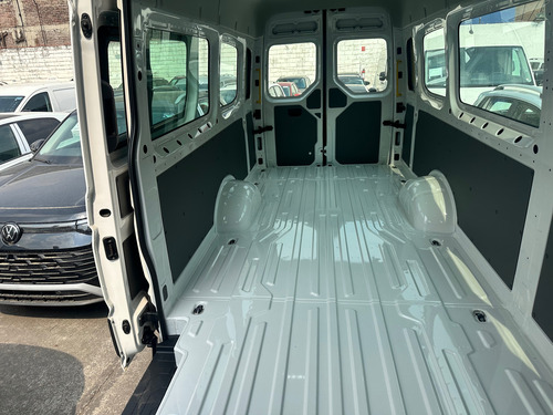 Volkswagen Crafter Pasajeros 4.7T LWB EXT 2025