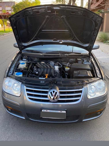 Imagen 7 de 9 de Volkswagen Bora 2009 2.0 Trendline 115cv