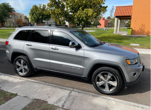 Jeep Grand Cherokee 3.6 Limited Lujo V6 4x2 At