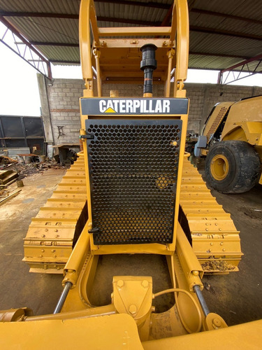 Imagen 10 de 12 de Tractor Caterpillar D5m