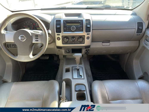 Imagem 5 de 9 de Nissan Frontier Le Cd 4x4 2.5 Tb Diesel Aut. Flex 2011