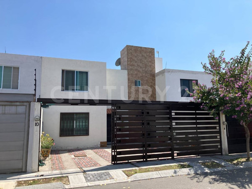 Casa En Venta En Residencial Santa Fé, Corregidora, Querétaro