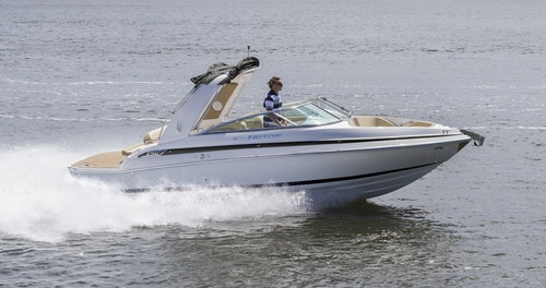Lancha Triton 250 Open