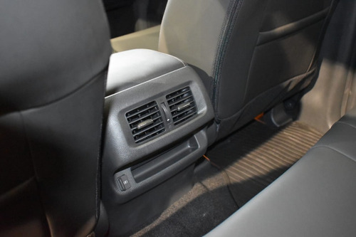 Imagen 4 de 25 de Nissan Frontier Platinum 4x4 At Juan Carlos