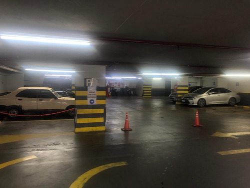 Alquiler De Oficinas Edificio Astros