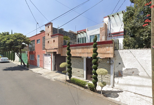 Casa Con Excelente Ubicación, Muy Cerca De Línea 8 Del Metro Y Metrobús Arf