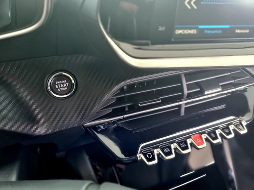 Imagen 6 de 25 de Peugeot 208 Feline Tiptronic 1.6 Stock